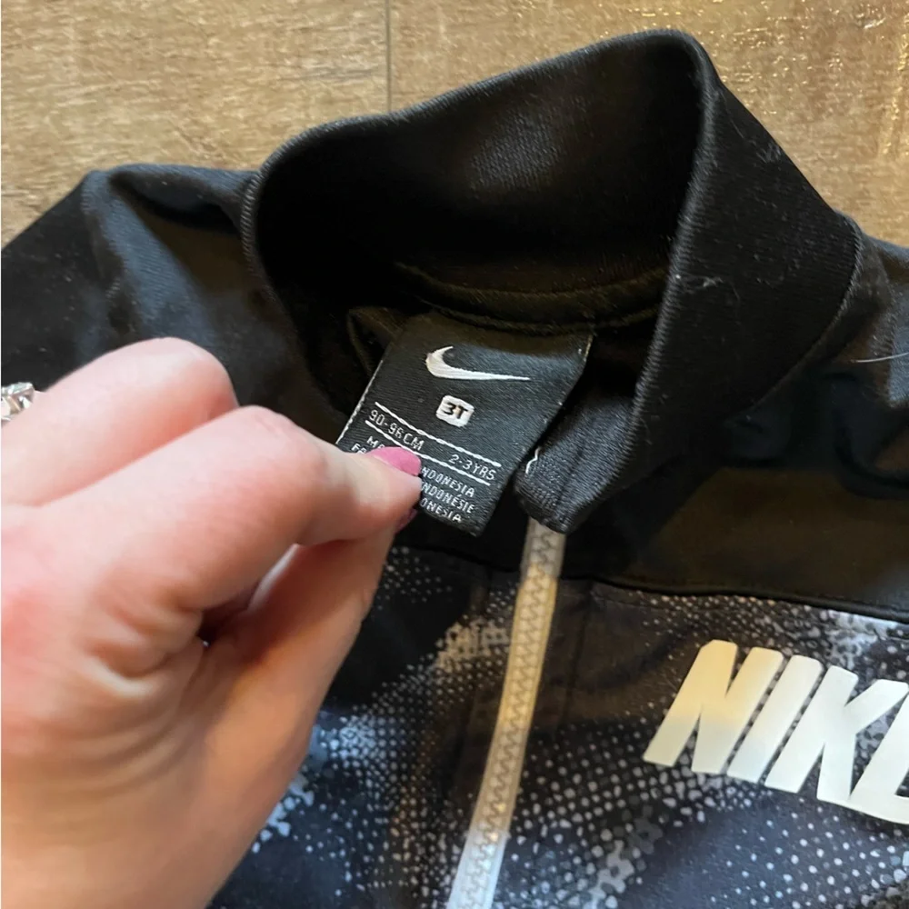 Toddler Nike track jacket